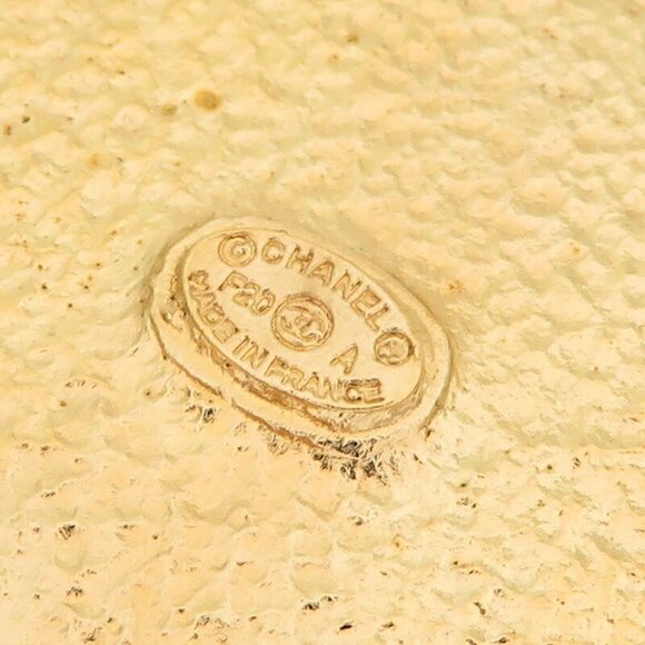 CHANEL Gold Brooch - Picture 4 of 6